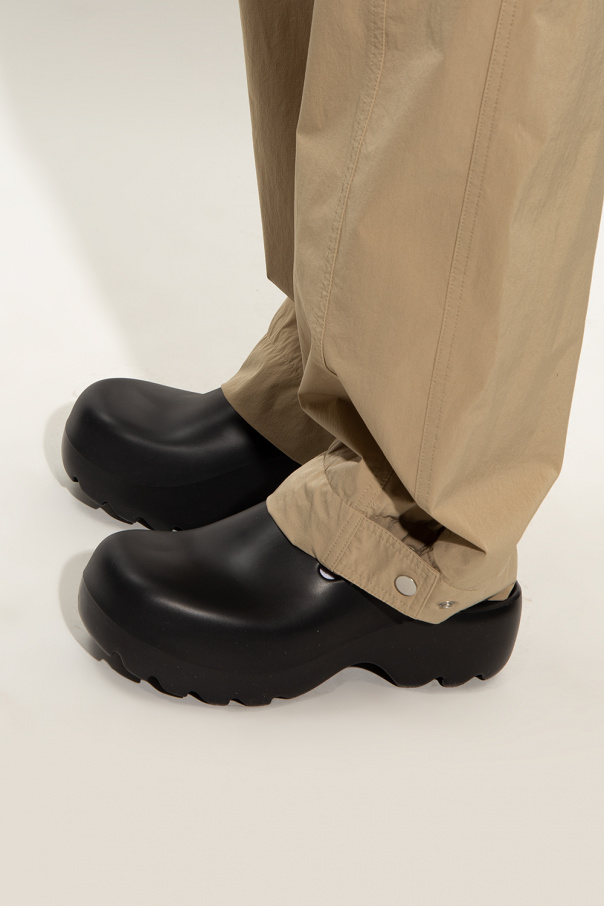 SchaferandweinerShops MH - Black 'Flash' rubber slides